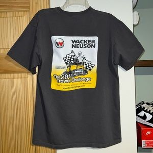 Wacker Neuson vintage wash tee size Large men